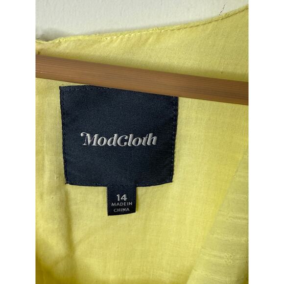 ModCloth Dress Women 14 Butter Yellow Fit and Flare Cottagecore - Picture 5 of 10